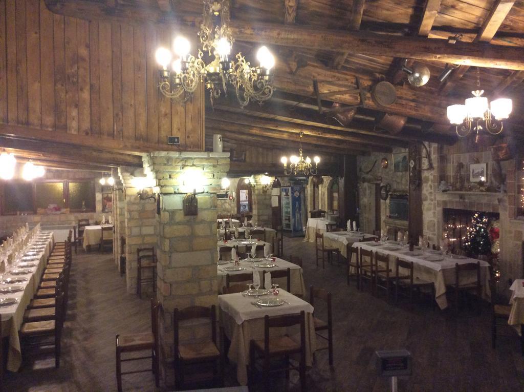 تشلانو Hotel Il Feudo Dei Pierleoni المظهر الخارجي الصورة