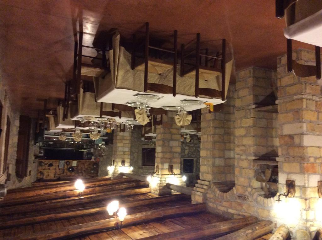تشلانو Hotel Il Feudo Dei Pierleoni المظهر الخارجي الصورة